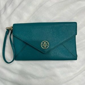 Tory Burch Robinson Wristlet
